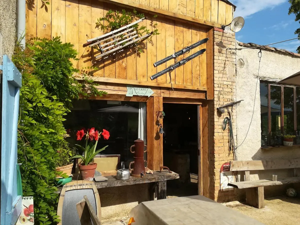 Maison d'hôtes La Ferme Constantin à Fayence 0*,