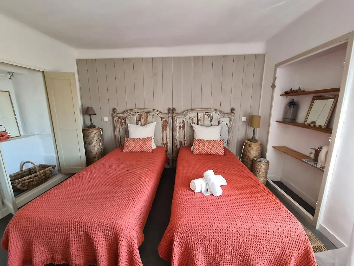 Maison d'hôtes La Ferme Constantin à Fayence Séjour à la campagne
