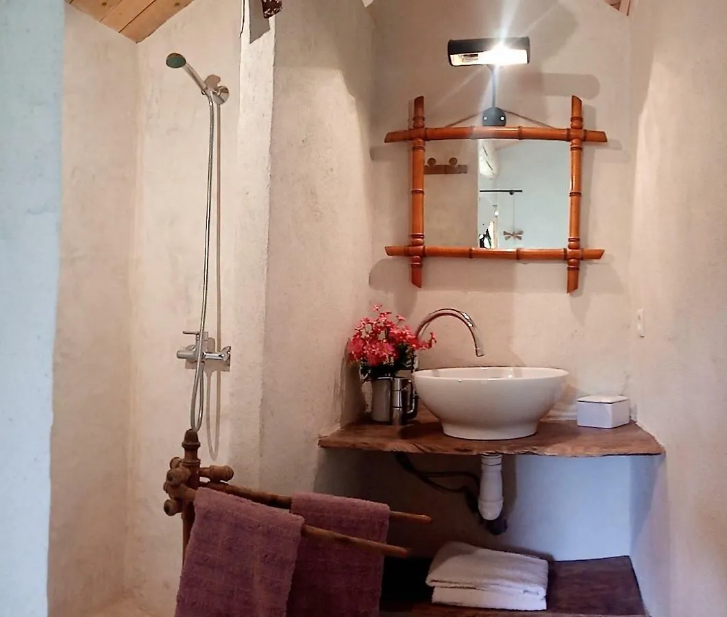 La Ferme Constantin Guest House Fayence